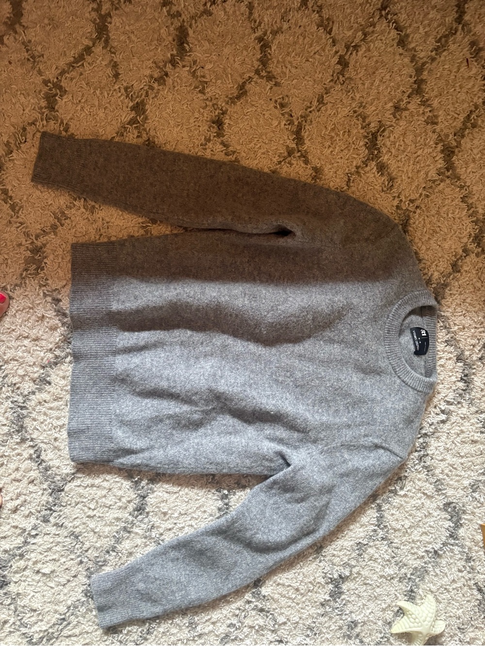 Simons Men’s Crewneck Sweater in Heather Gray